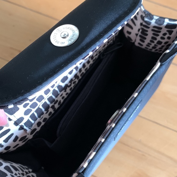 VINTAGE Kate Spade Mini Sam Bag - Picture 6 of 7